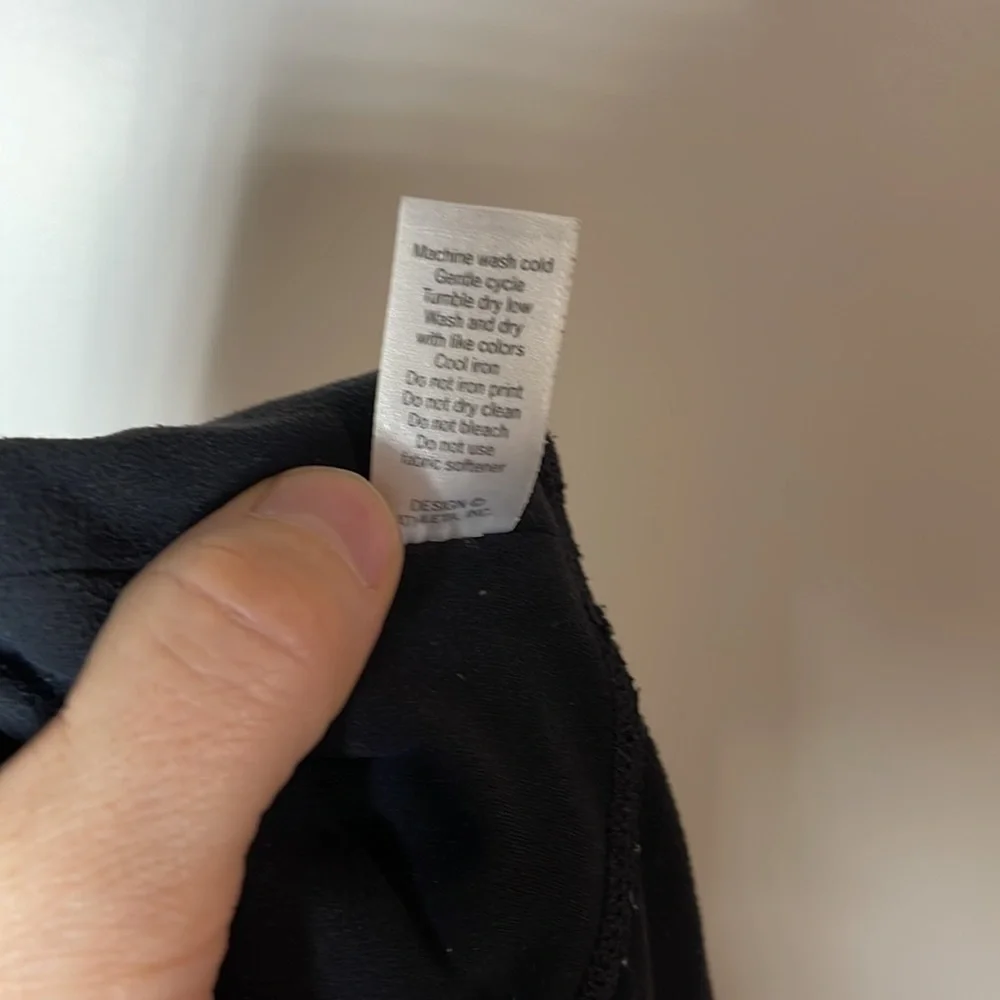 Athleta Black Capri Leggings